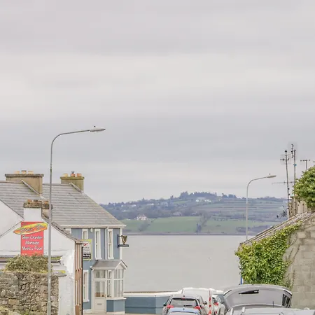 بيت للعطل 3 Coastguard Station راثمولان