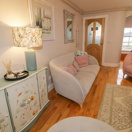 3 Coastguard Station *