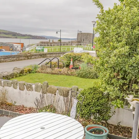 3 Coastguard Station Holiday home