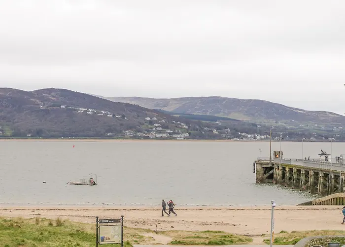 3 Coastguard Station 度假居